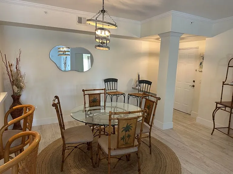 1302 Tuscany Way — Photo 7
