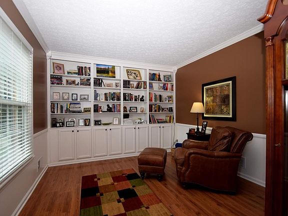 005_Living Room or Study