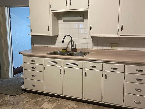 4th image of 1426 E St #1