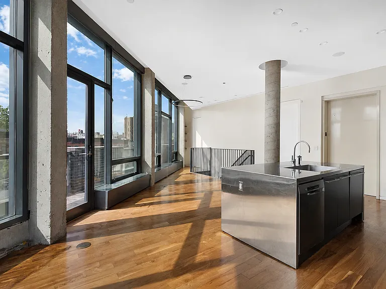 1 7th Ave #PENTHOUSE — Photo 4