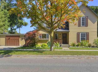 623 Wadsworth St, Traverse City, MI 49684