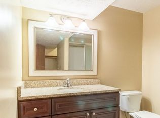 2849 W Rose St, Lincoln, NE 68522