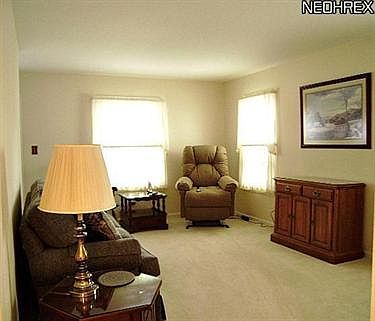 4th image of 14604 Birchwood Ave