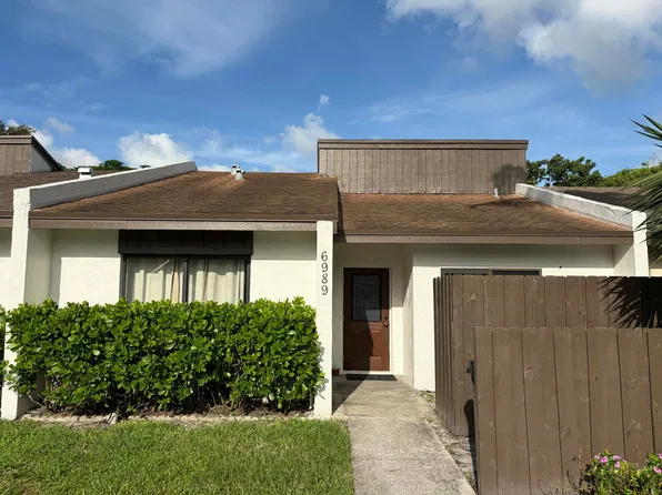 6989 NW 29th Ln, Fort Lauderdale, FL 33309