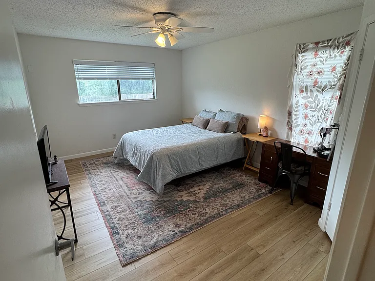 1717 Parkside Cir — Photo 24