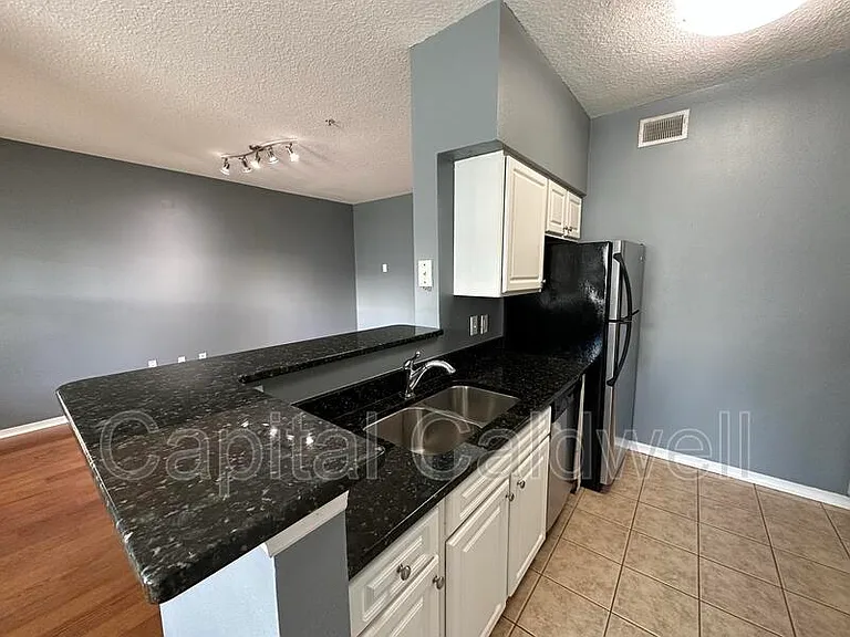 1810 E Palm Ave #1204-Y1204 — Photo 3