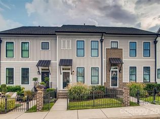 113 Capital Ave #B, Mooresville, NC 28117