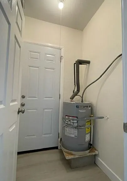 836 S Catalina St #1/2 — Photo 30