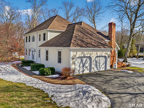 3rd image of 151 Pine Hill Road