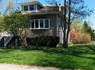 525 S Swain Ave, Elmhurst, IL