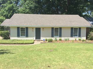 305 Harvest Dr, Ridgeland, MS 39157