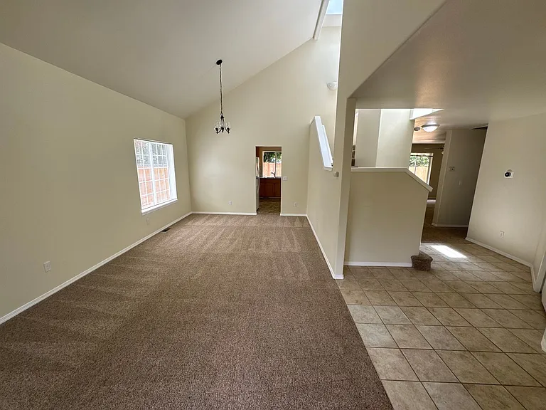 4997 SW Roseberry St — Photo 3