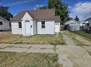 571 Gladstone St, Idaho Falls, ID 83401