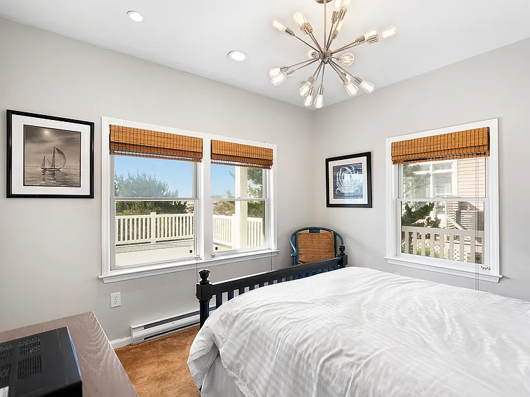 695 Dune Rd — Photo 18
