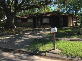 1101 Bernadette Dr, Sulphur, LA 70663