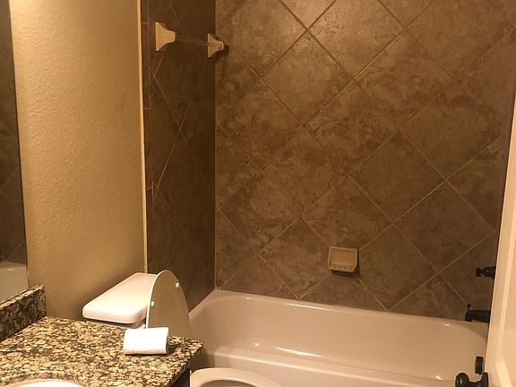 3rd image of 28735 Primrose Bluff Dr