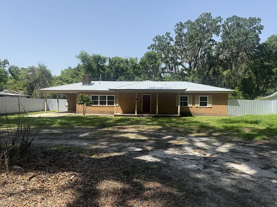117 Thornton Ln