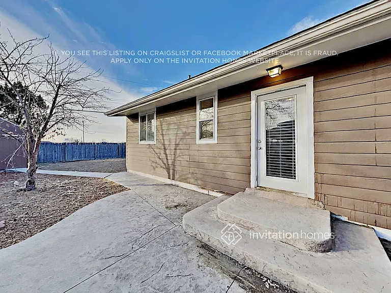190 Campo St — Photo 14