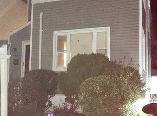 13850 234th St, Rosedale, NY 11422