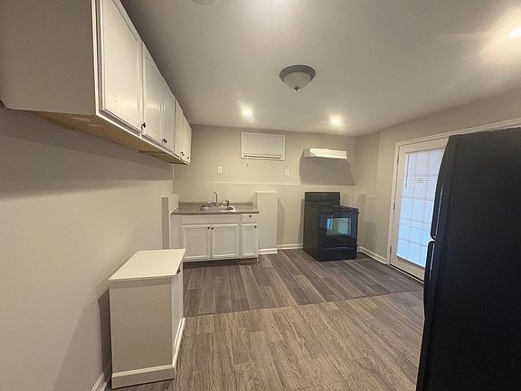 3rd image of 2755 Vineville Ave Unit B