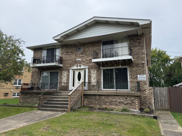 5837 W 79th St APT 1E