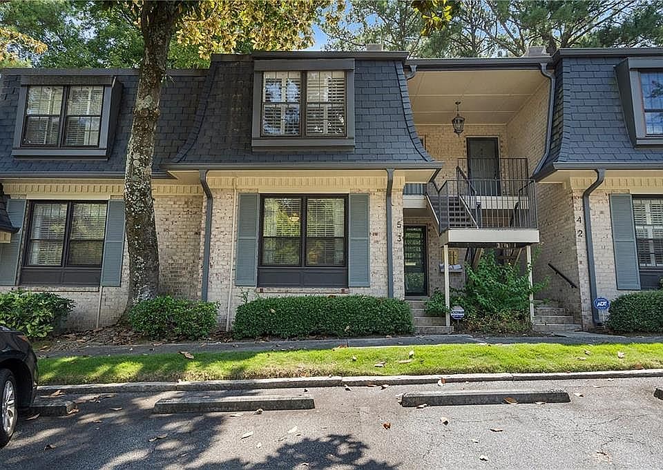 1st image of 45 Larue Pl NW