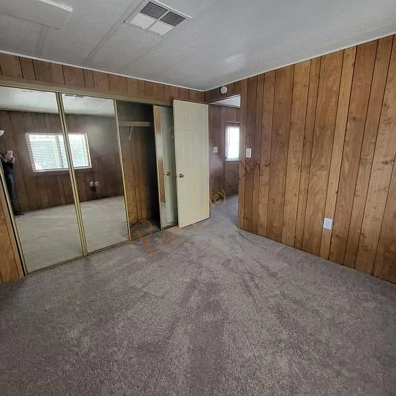 3618 E Lark Ln — Photo 8