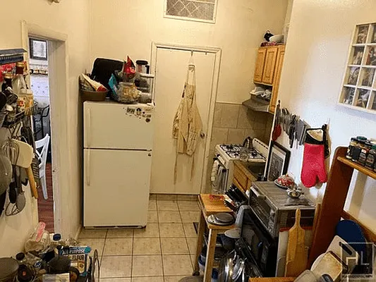 Rented by Highline Residential | media 4