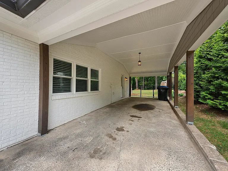 Carport