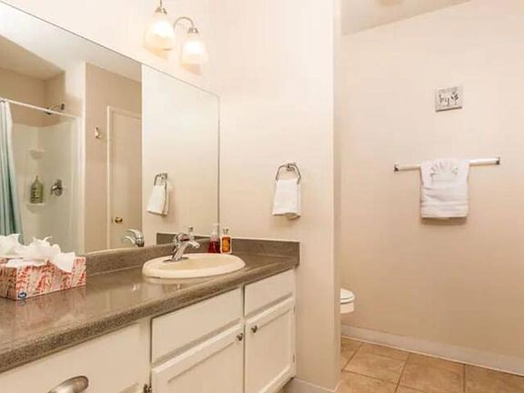 5th image of 24 E 14th St APT 1