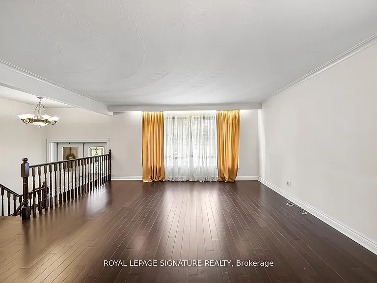 21 Broadlands Blvd — Photo 6