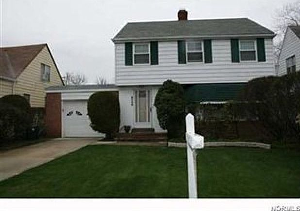 1st image of 2116 Miramar Blvd