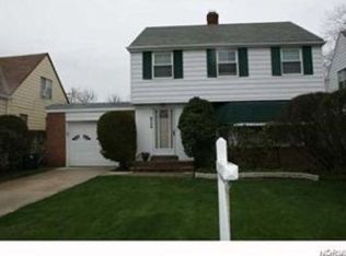 2116 Miramar Blvd, South Euclid, OH