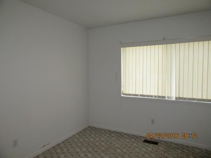 100 4th Ave Tawas City MI Zillow