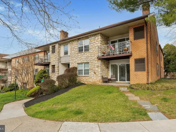 114 Drummers Ln #114, Wayne, PA 19087