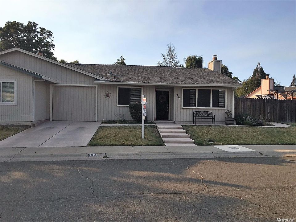 1st image of 563 De Mar Dr