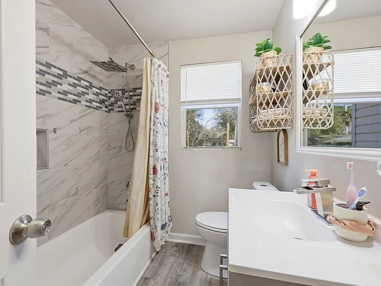 5327 Lexington Ave — Photo 25