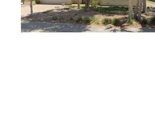 807 Maple St, New Smyrna Beach, FL 32169