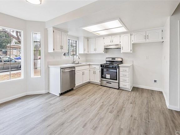 4th image of 12416 Beverly Blvd