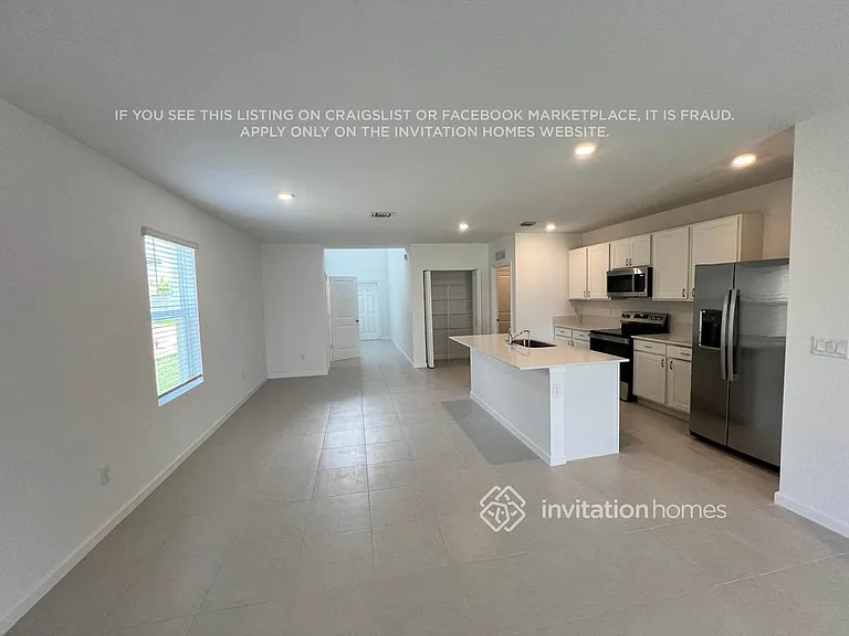 755 Carlyle Way — Photo 10
