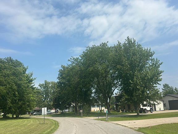 4th image of 14057 Overholt Rd