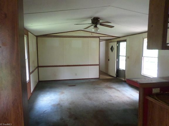 2nd image of 134 Arrington Ln