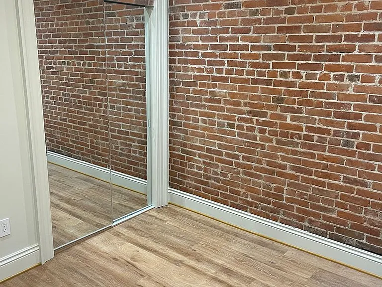 The Elmwood Village Apartments — Photo 29