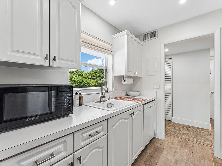 207 Tropic Isle Dr #2050 — Photo 11
