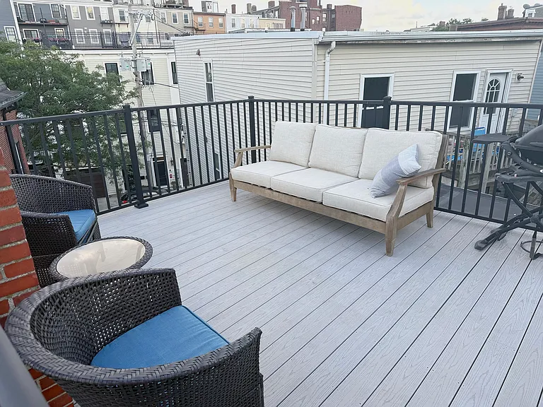 94 Bartlett St #3 — Photo 12