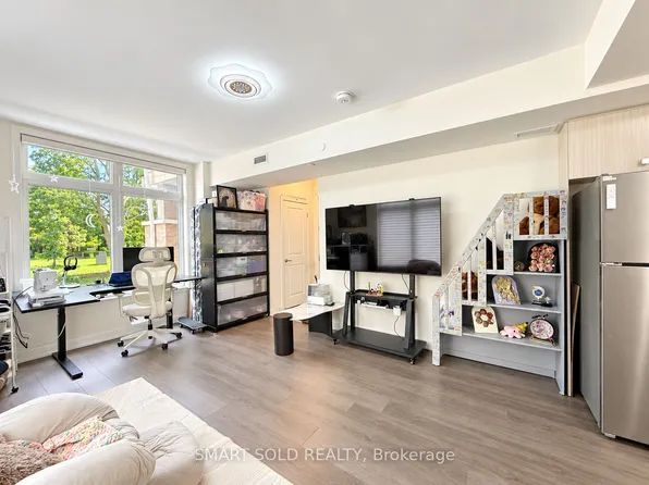 58 Elizabeth St S, Richmond Hill, ON