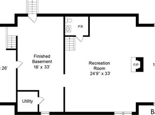 122 Station Rd, Great Neck, NY 11023