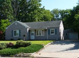 49 Stony Rd W, Edison, NJ 08817