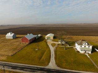 371 County Road 100 E, Ivesdale, IL