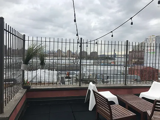 Rented by LDMI Realty Group LLC | media 34